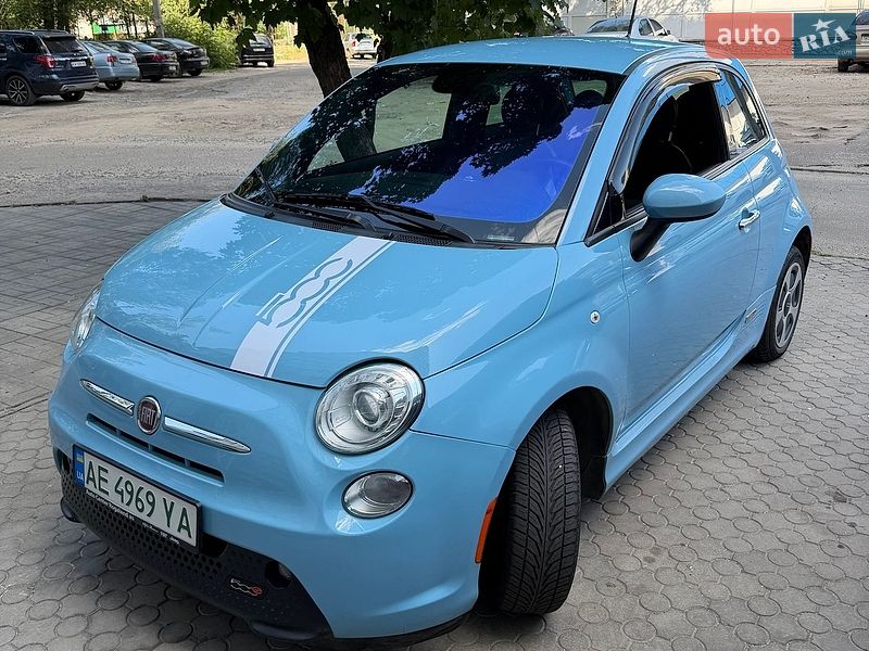 Хэтчбек Fiat 500e 2014 в Днепре
