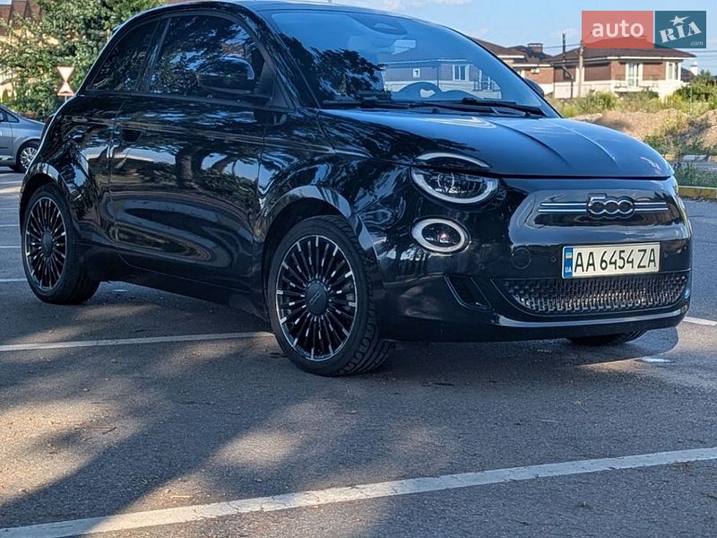 Хетчбек Fiat 500e 2021 в Києві фото 2 Хетчбек Fiat 500e 2021 в Києві