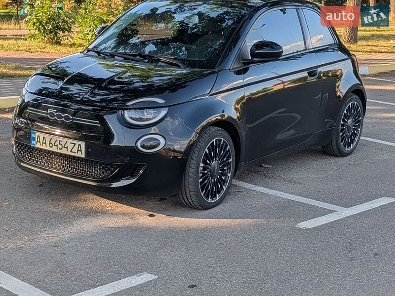 Хетчбек Fiat 500e 2021 в Києві фото 8 Хетчбек Fiat 500e 2021 в Києві
