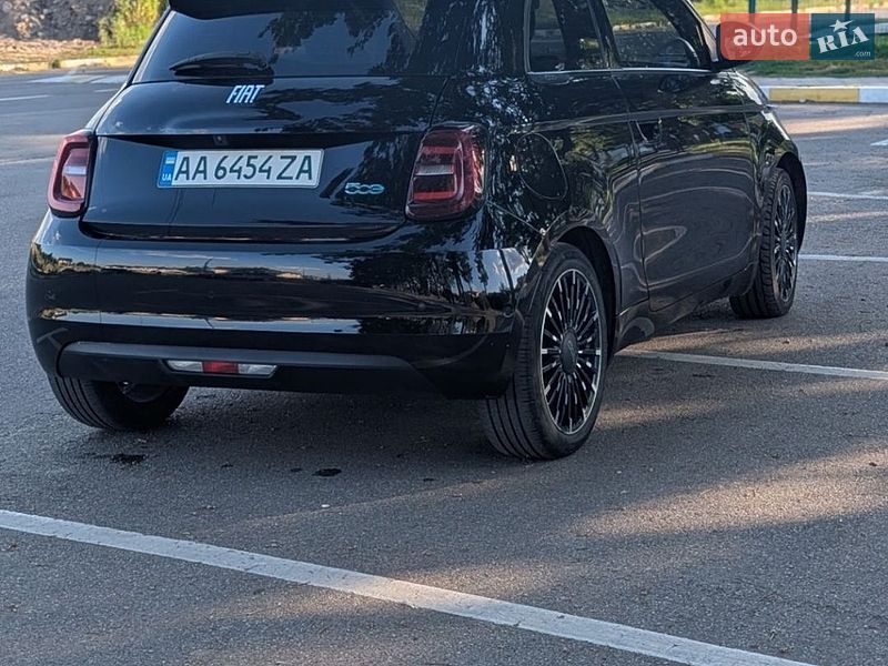 Хетчбек Fiat 500e 2021 в Києві фото 5 Хетчбек Fiat 500e 2021 в Києві