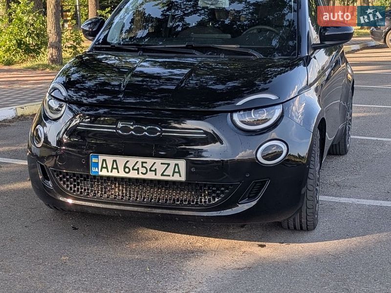Хетчбек Fiat 500e 2021 в Києві фото Хетчбек Fiat 500e 2021 в Києві