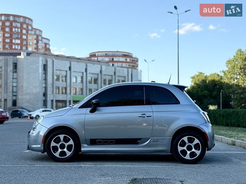 Хетчбек Fiat 500e 2015 в Одесі