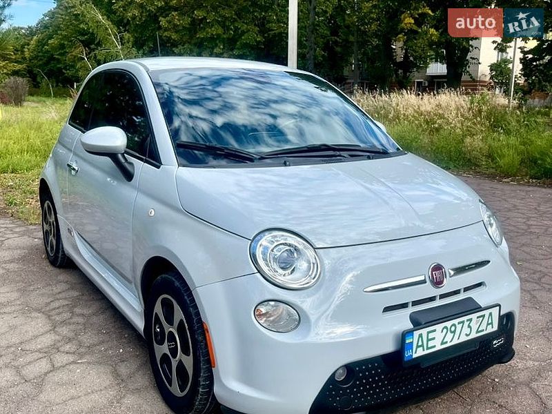 Хэтчбек Fiat 500e 2016 в Каменском
