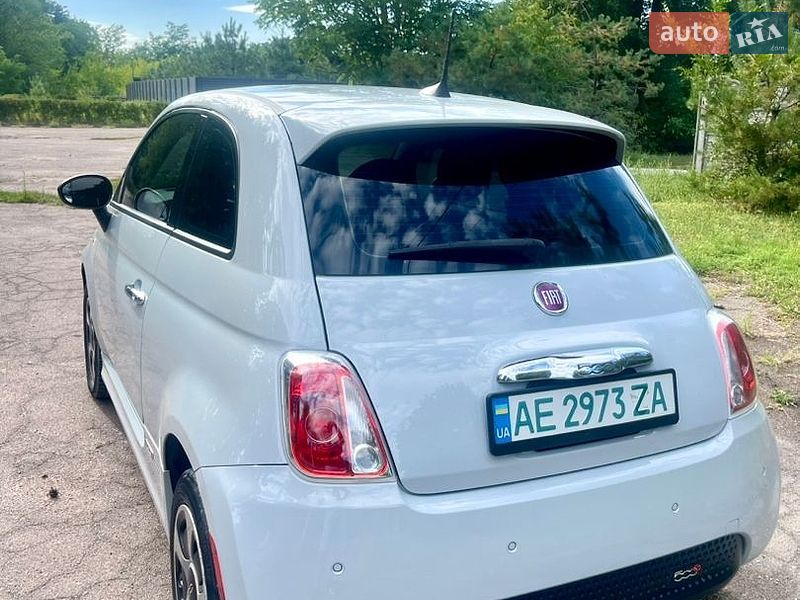 Хэтчбек Fiat 500e 2016 в Каменском