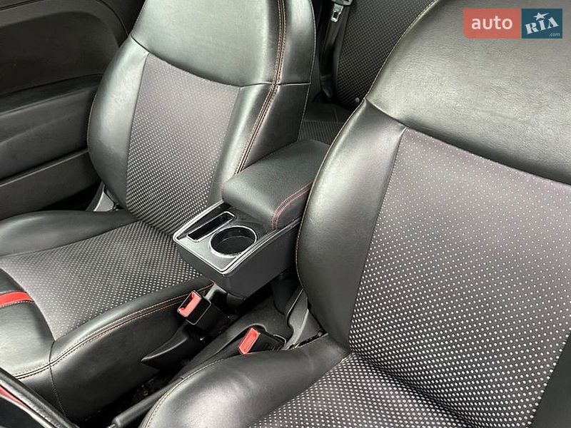 Хетчбек Fiat 500e 2015 в Дніпрі фото 9 Хетчбек Fiat 500e 2015 в Дніпрі