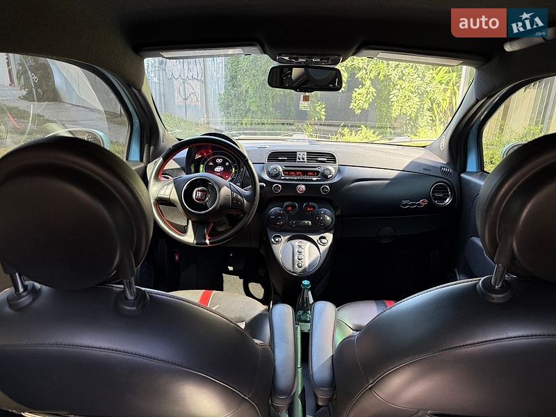 Хетчбек Fiat 500e 2014 в Одесі фото 10 Хетчбек Fiat 500e 2014 в Одесі