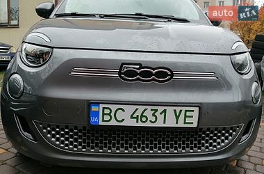 Хэтчбек Fiat 500e 2022 в Львове