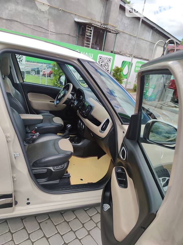 Хэтчбек Fiat 500L 2017 в Ивано-Франковске
