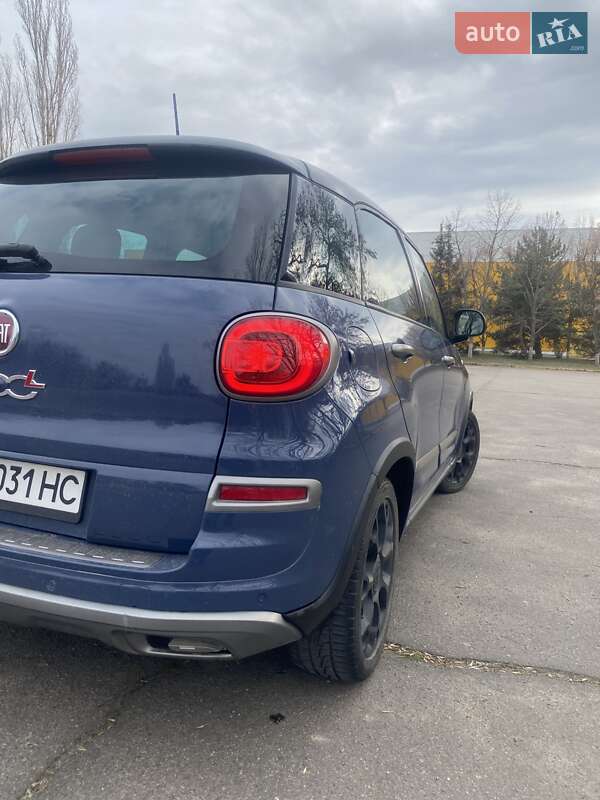 Хэтчбек Fiat 500L 2017 в Николаеве