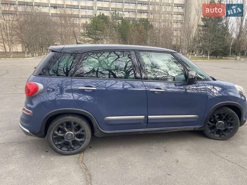 Хэтчбек Fiat 500L 2017 в Николаеве