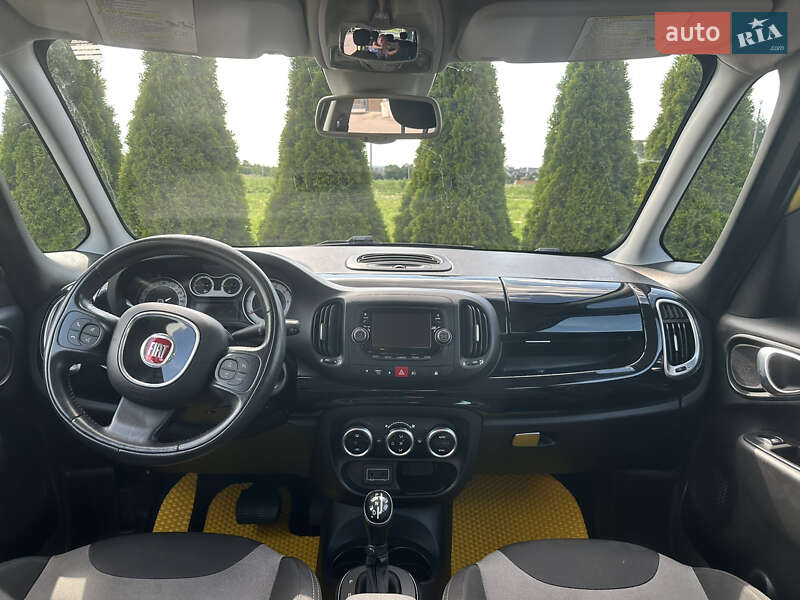 Хэтчбек Fiat 500L 2015 в Львове