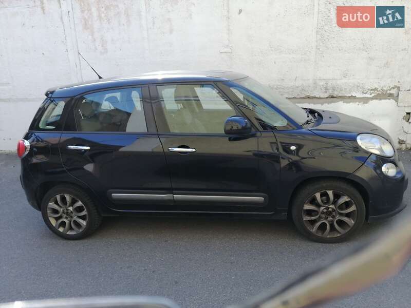 Хетчбек Fiat 500L 2014 в Києві