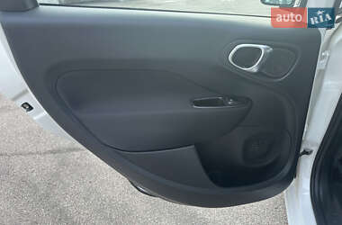 Хэтчбек Fiat 500L 2013 в 