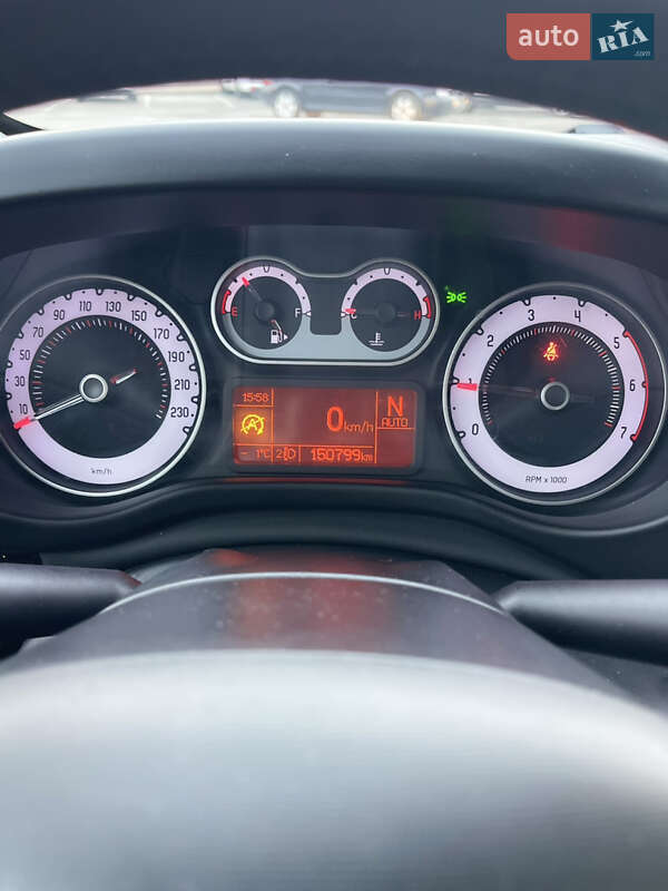 Хэтчбек Fiat 500L 2014 в Львове