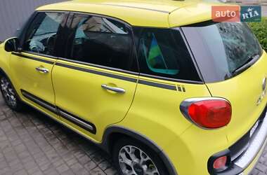 Хэтчбек Fiat 500L 2013 в 