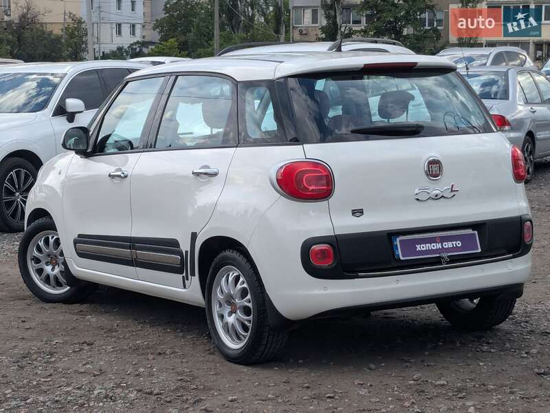 Хэтчбек Fiat 500L 2015 в Киеве