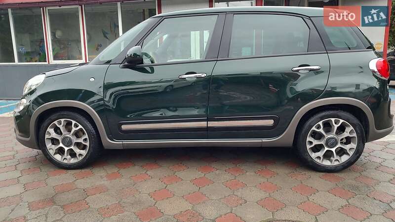 Хэтчбек Fiat 500L 2016 в Львове