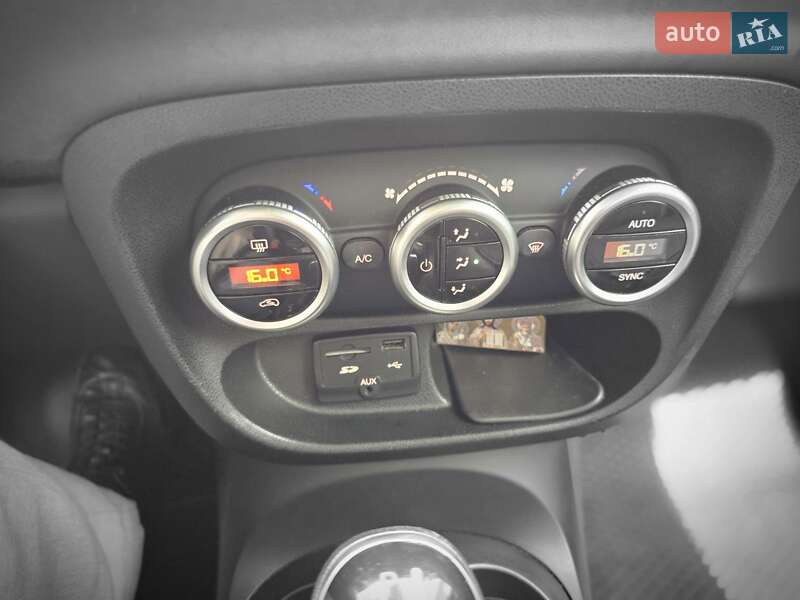 Хэтчбек Fiat 500L 2013 в Запорожье