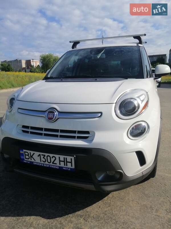 Хетчбек Fiat 500L 2013 в Вараші