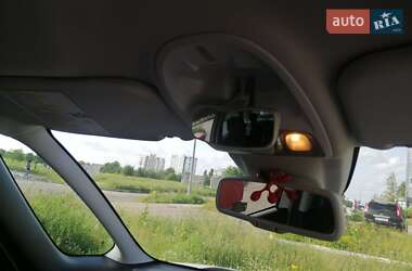 Хэтчбек Fiat 500L 2013 в 