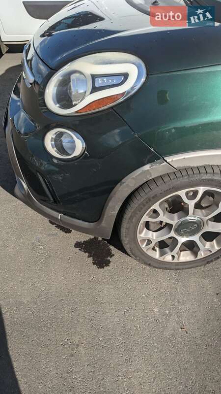 Хэтчбек Fiat 500L 2013 в Вишневом