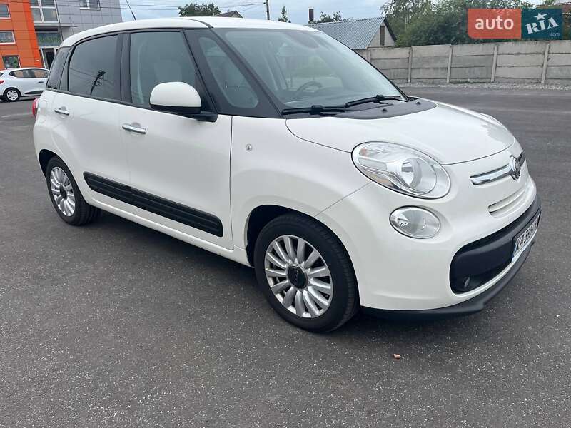 Хэтчбек Fiat 500L 2017 в 