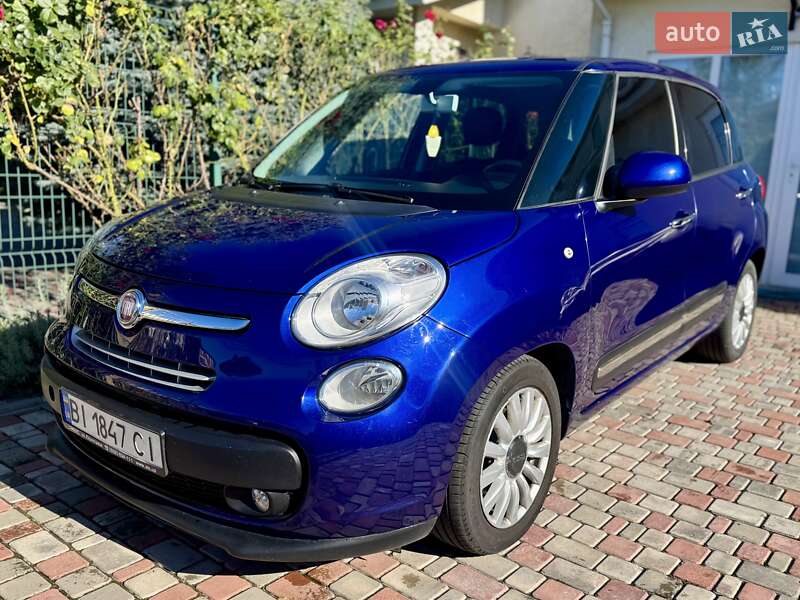 Хэтчбек Fiat 500L 2016 в 