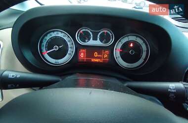 Хэтчбек Fiat 500L 2014 в 