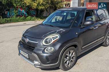 Хэтчбек Fiat 500L 2013 в 