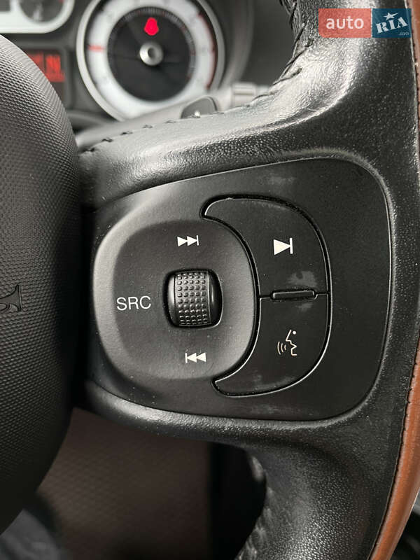 Хетчбек Fiat 500L 2016 в Одесі