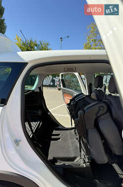 Хетчбек Fiat 500L 2014 в  фото 48 Хетчбек Fiat 500L 2014 в