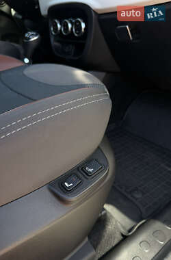 Хетчбек Fiat 500L 2014 в  фото 61 Хетчбек Fiat 500L 2014 в