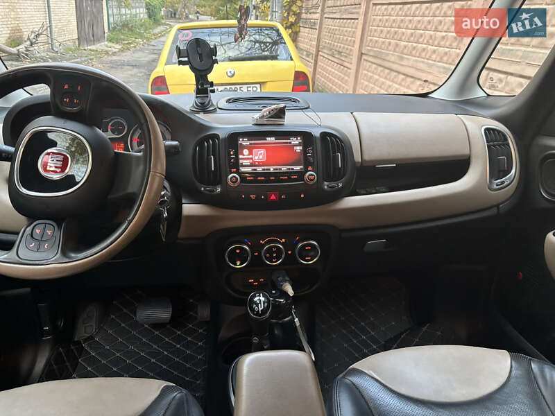 Хетчбек Fiat 500L 2013 в Києві