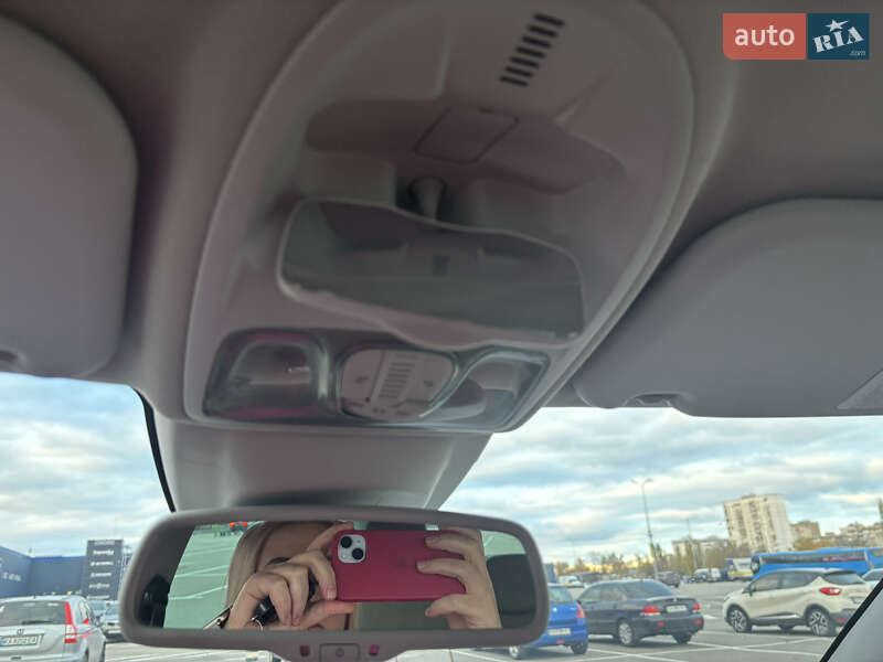 Хетчбек Fiat 500L 2013 в Києві