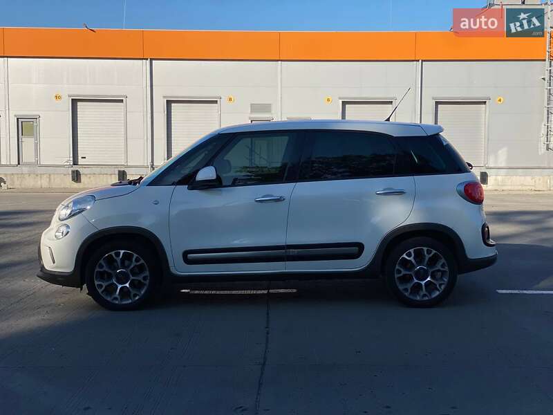 Хэтчбек Fiat 500L 2015 в Киеве фото 15 Хэтчбек Fiat 500L 2015 в Киеве