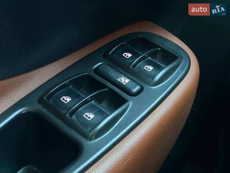 Хетчбек Fiat 500L 2015 в Києві фото 25 Хетчбек Fiat 500L 2015 в Києві