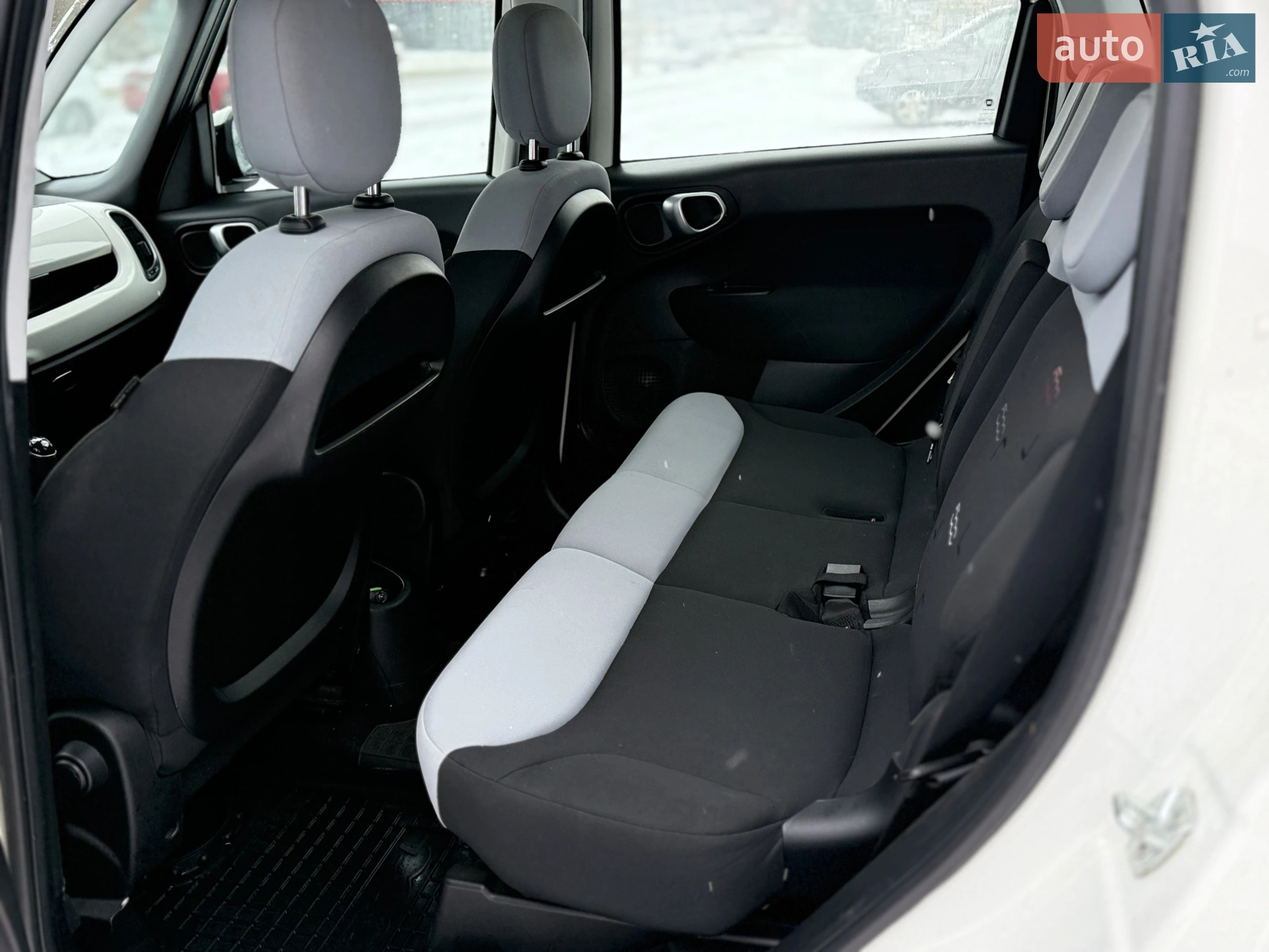2014 Fiat 500L - мініатюра 39