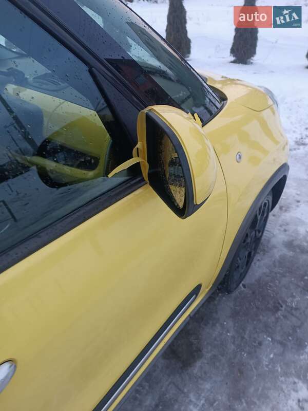 Хэтчбек Fiat 500L 2016 в Львове