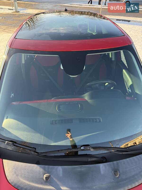 Хэтчбек Fiat 500L 2012 в Черновцах