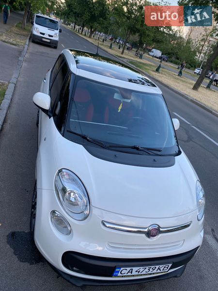 Хэтчбек Fiat 500L 2012 в Каневе