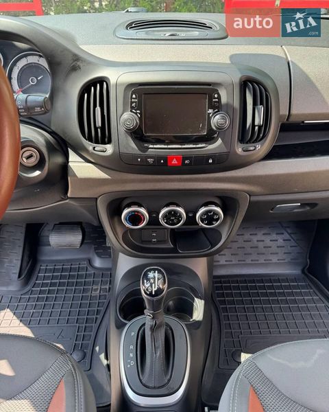Хэтчбек Fiat 500L 2014 в Львове