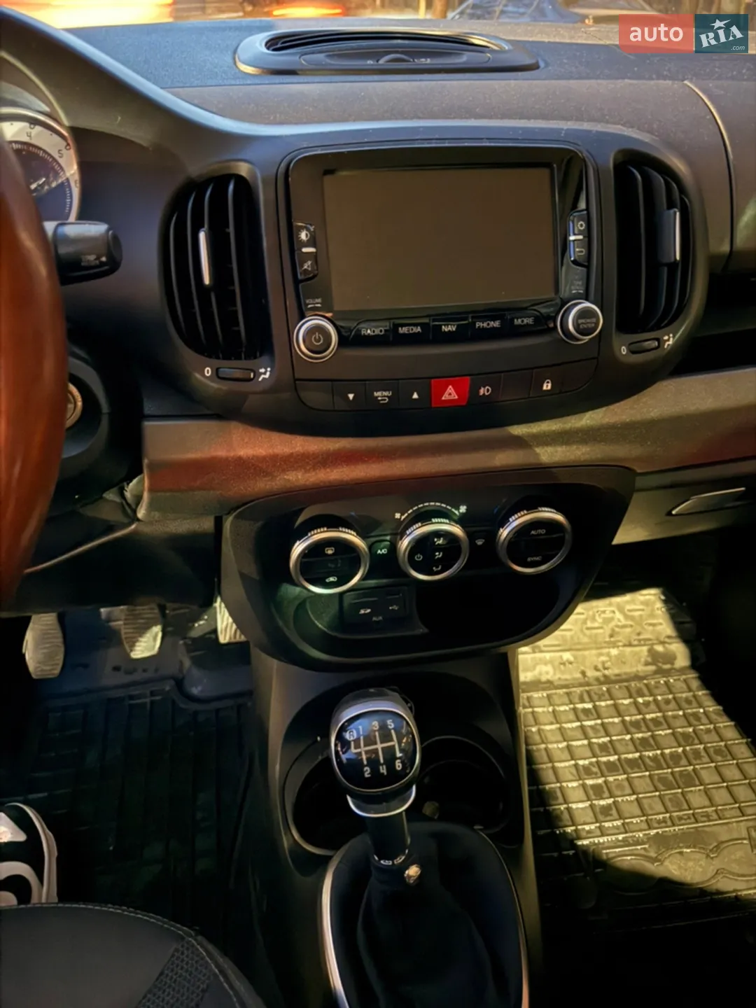 2013 Fiat 500L - мініатюра 16