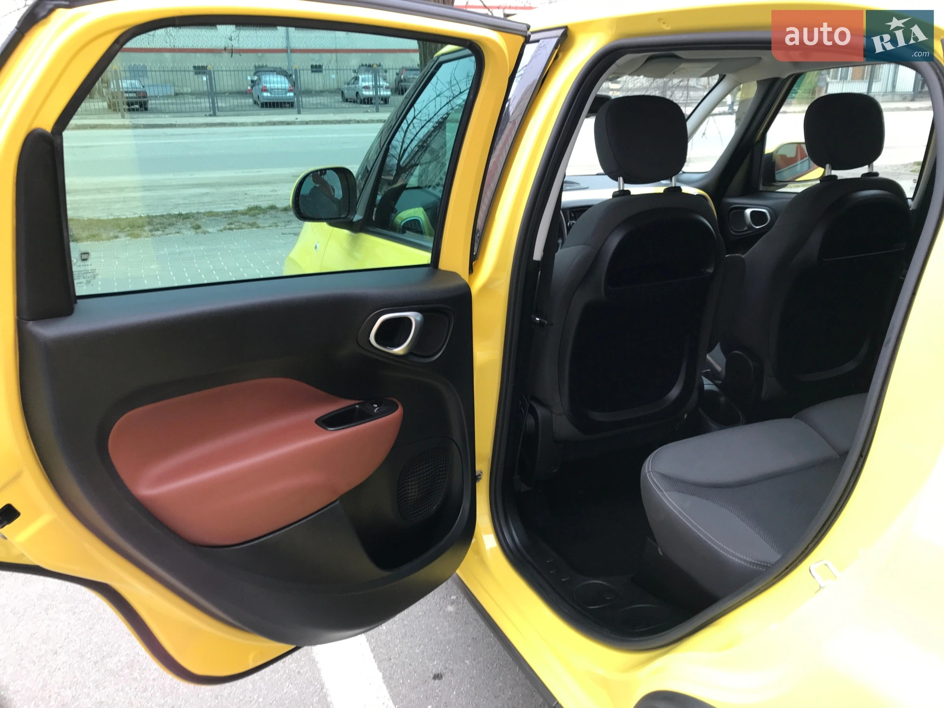 2015 Fiat 500L - мініатюра 8