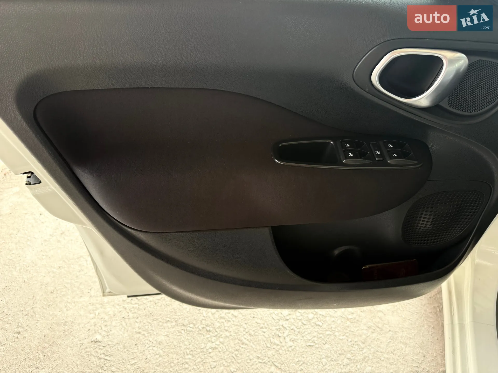 2014 Fiat 500L - мініатюра 41