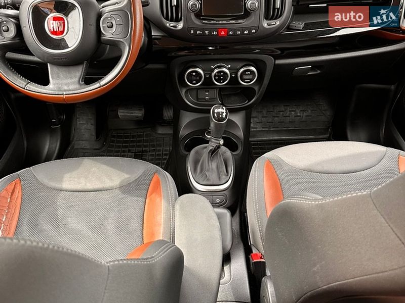 Хэтчбек Fiat 500L 2014 в Киеве