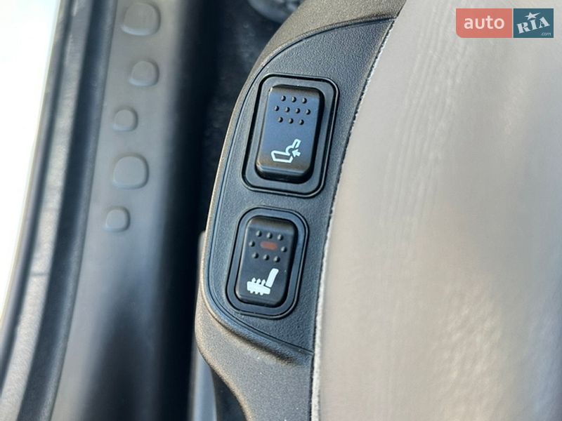 Хэтчбек Fiat 500L 2013 в Киеве