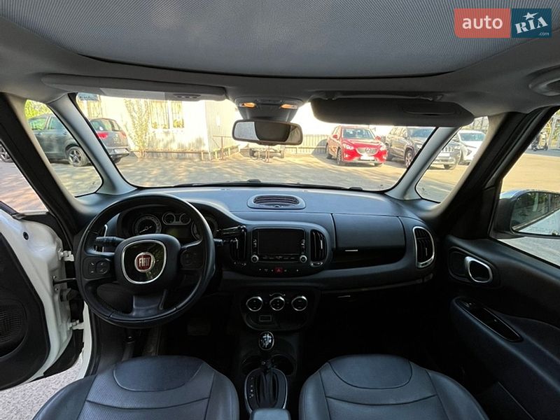 Хэтчбек Fiat 500L 2015 в Киеве
