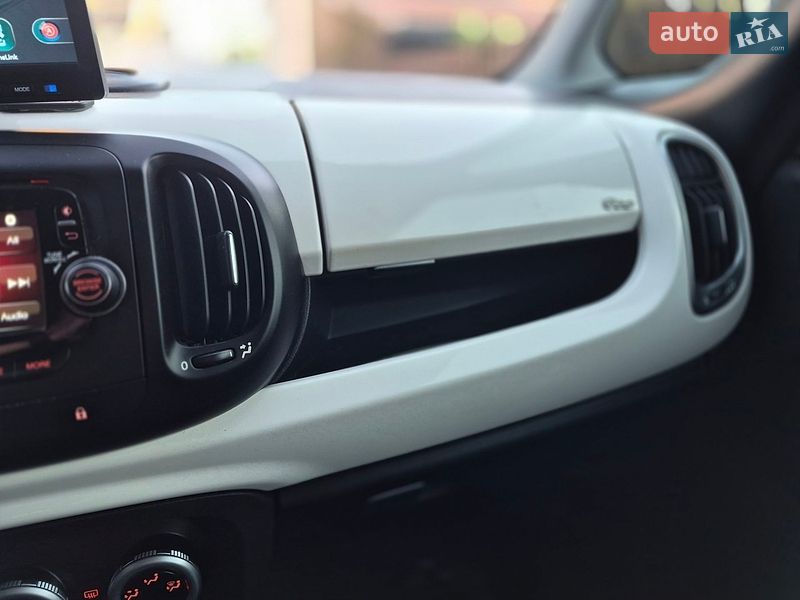 Хэтчбек Fiat 500L 2014 в Львове