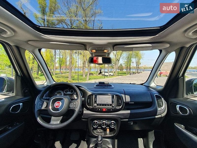 Хэтчбек Fiat 500L 2013 в Киеве