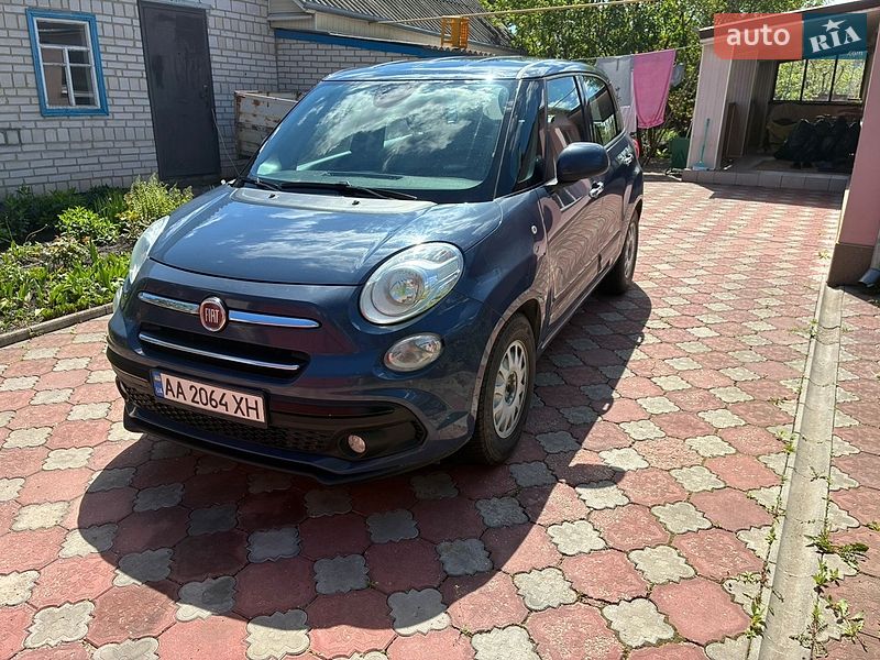 Хэтчбек Fiat 500L 2017 в Мироновке